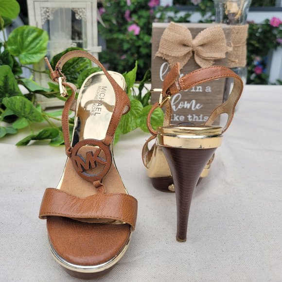 Michael Kors Brown Stiletto Style Size 7M - Picture 3 of 9